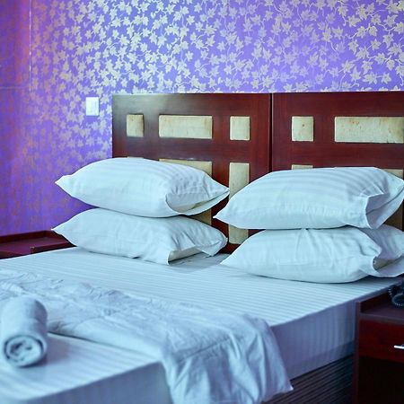 Euro Hotel And Apartments Dar es Salaam Ngoại thất bức ảnh