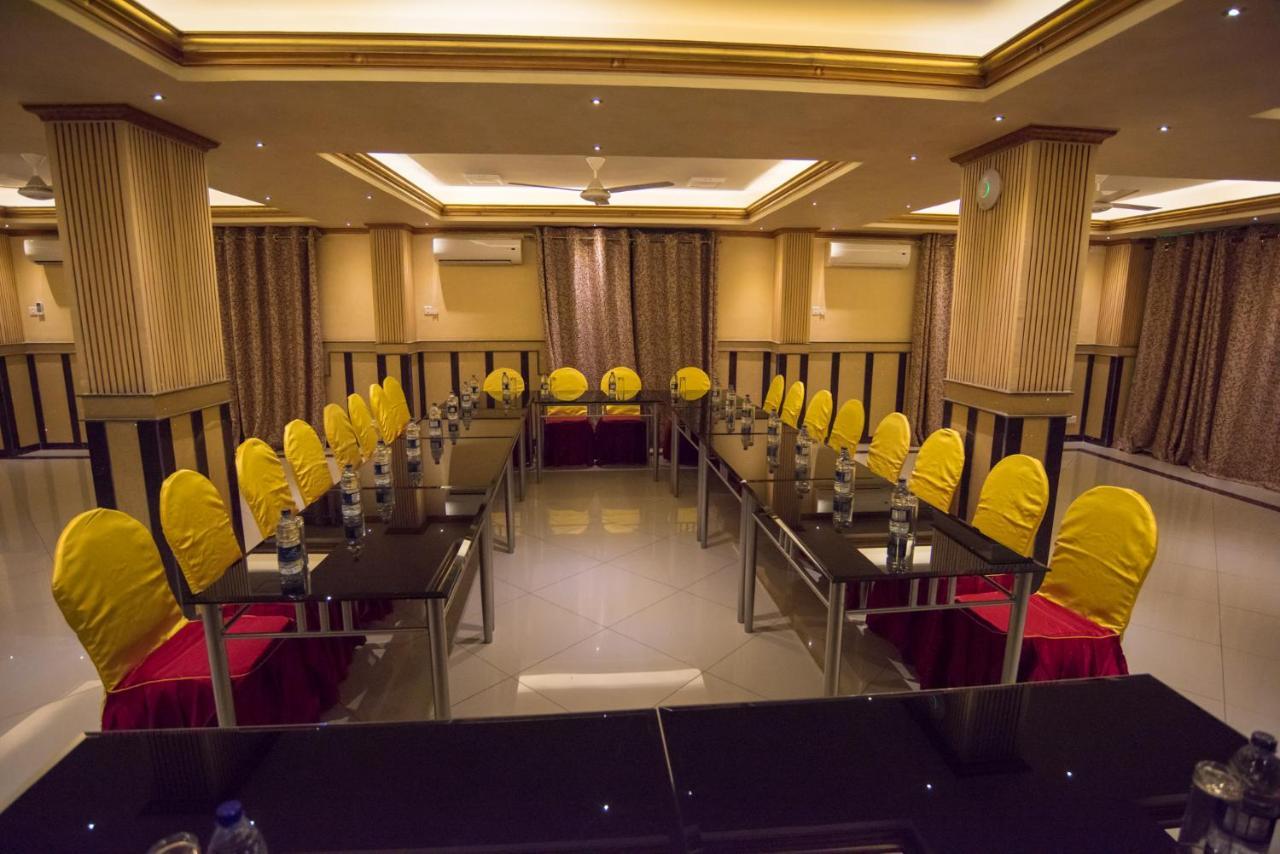 Euro Hotel And Apartments Dar es Salaam Ngoại thất bức ảnh