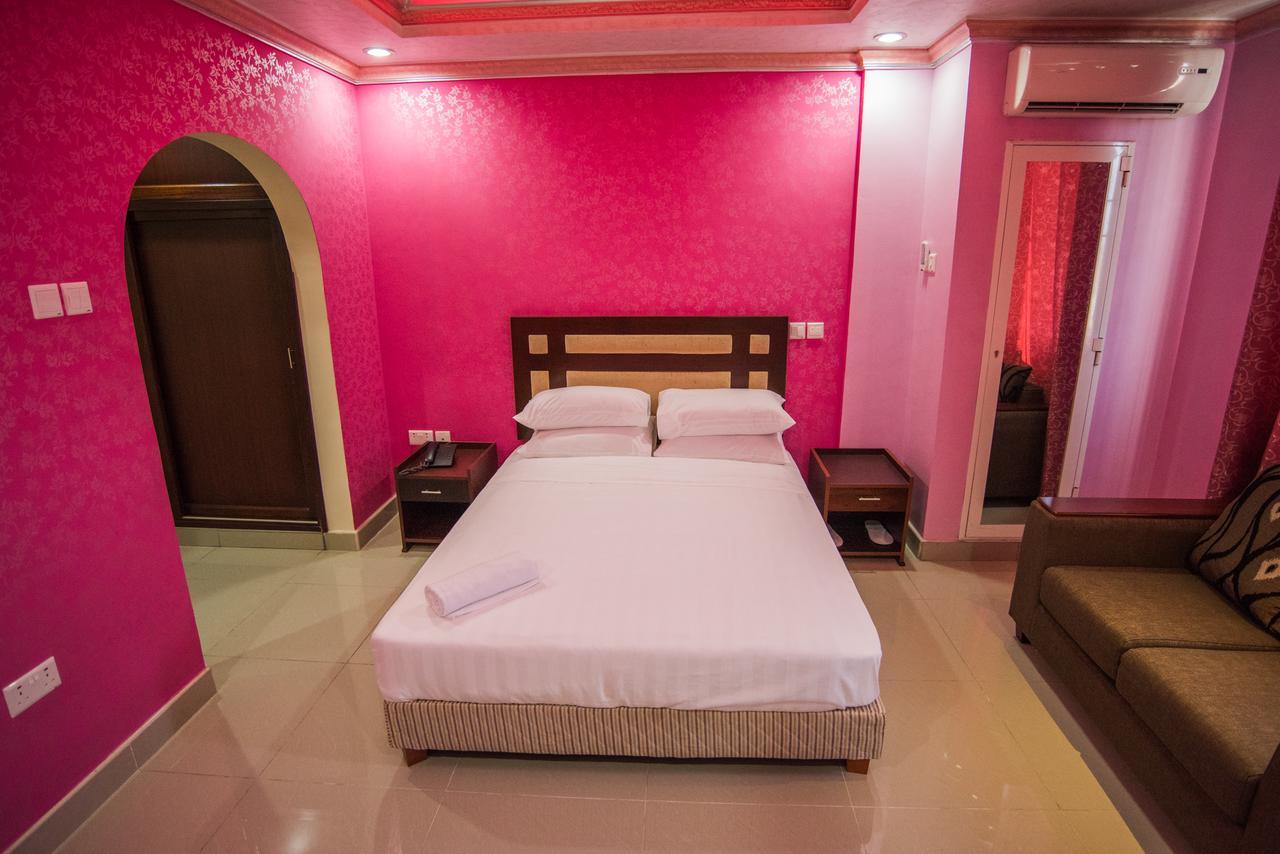 Euro Hotel And Apartments Dar es Salaam Ngoại thất bức ảnh